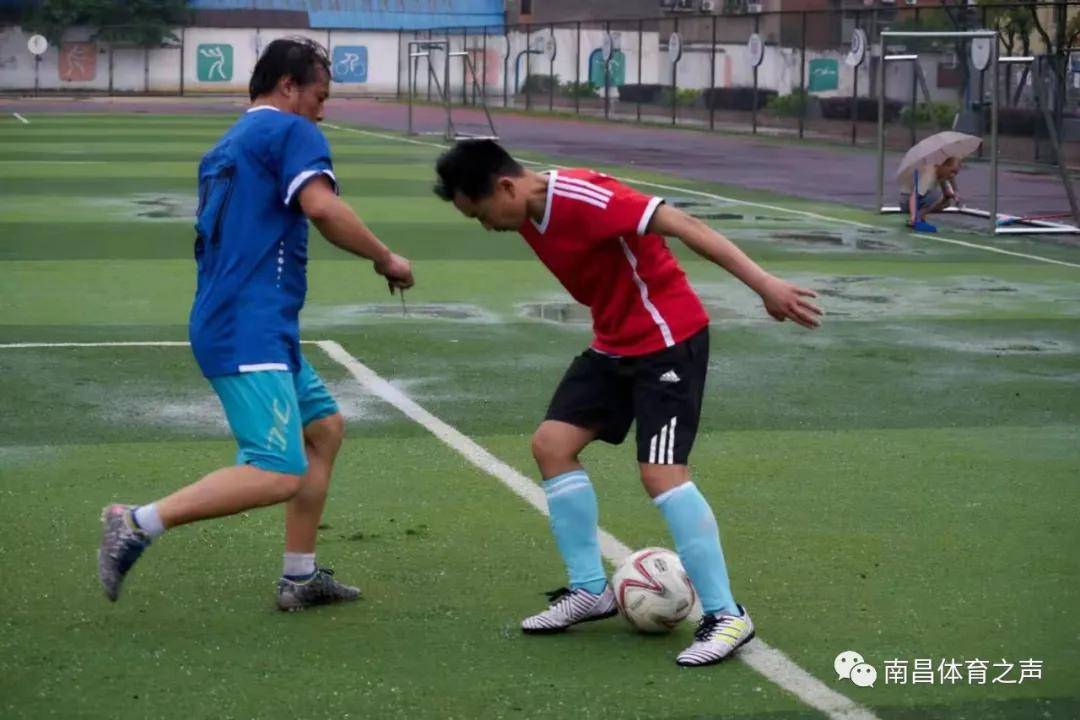 南昌队球员集中训练备战下一场比赛