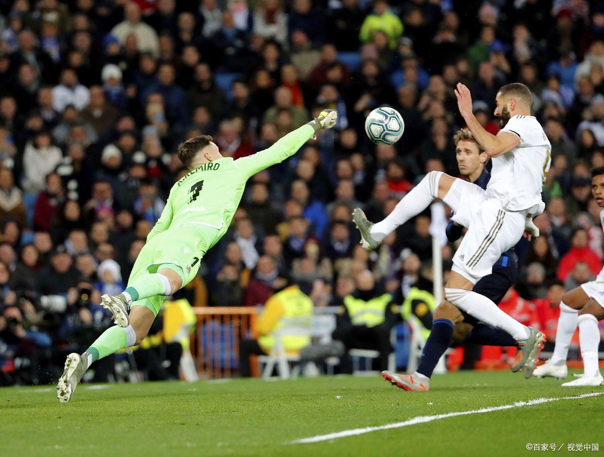 沃尔夫斯堡后卫组织紧密准备迎战关键对手的简单介绍 沃尔夫斯堡后卫组织紧密准备迎战关键对手的简单介绍