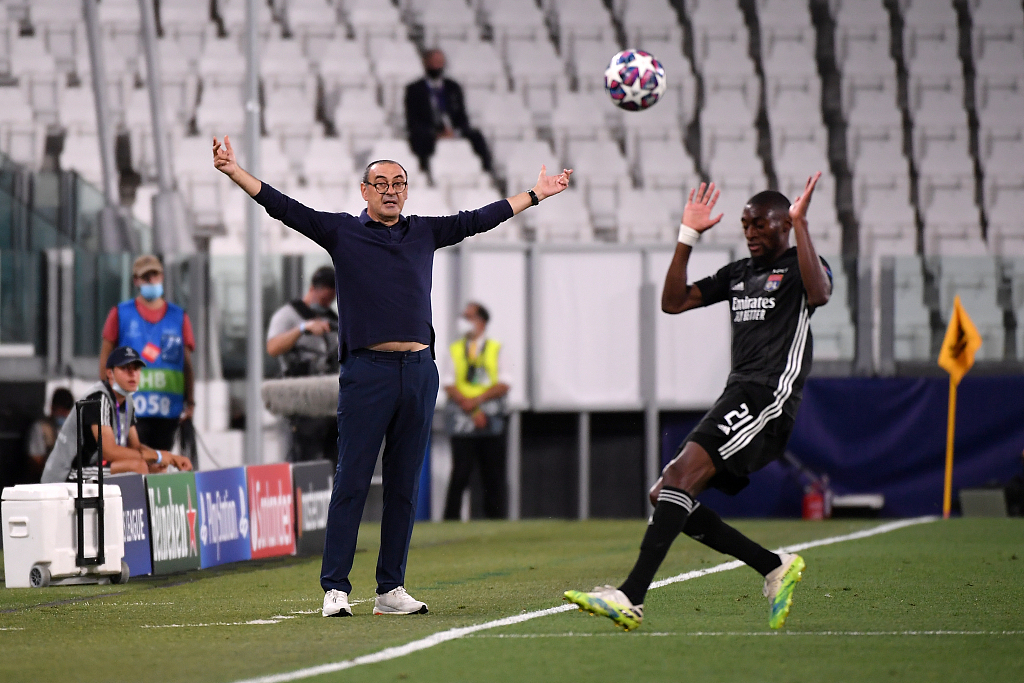 里昂主帅因战绩不佳遭遇质疑