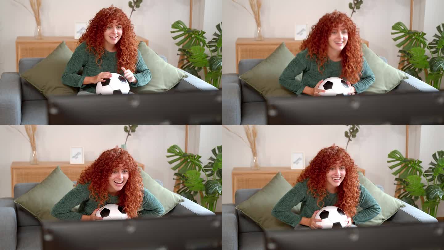 开云APP-包含体育界焦点：女子足球赛场观众热情的词条