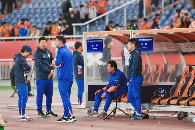 开云体育app-包含鲁能客场逼平骏豪，保住前四改为鲁能客场与骏豪战平，成功保持前四位置的词条