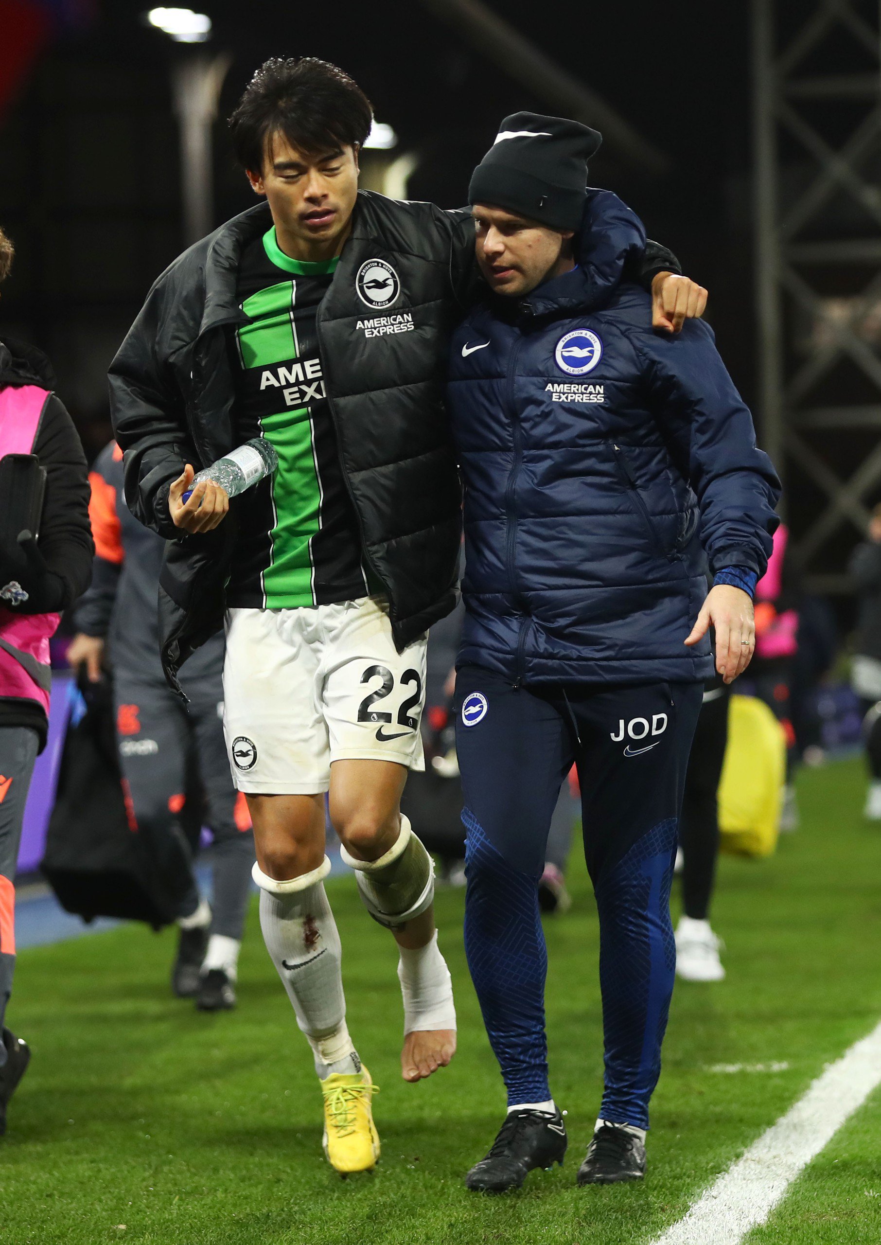 开云体育在线-英格兰中场脚踝受伤，恢复进程受影响的简单介绍