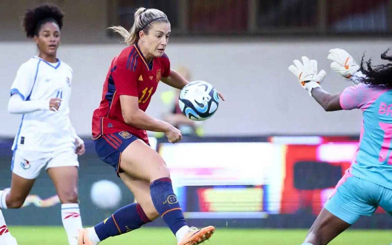 大洋洲女足表现抢眼，轻松晋级决赛