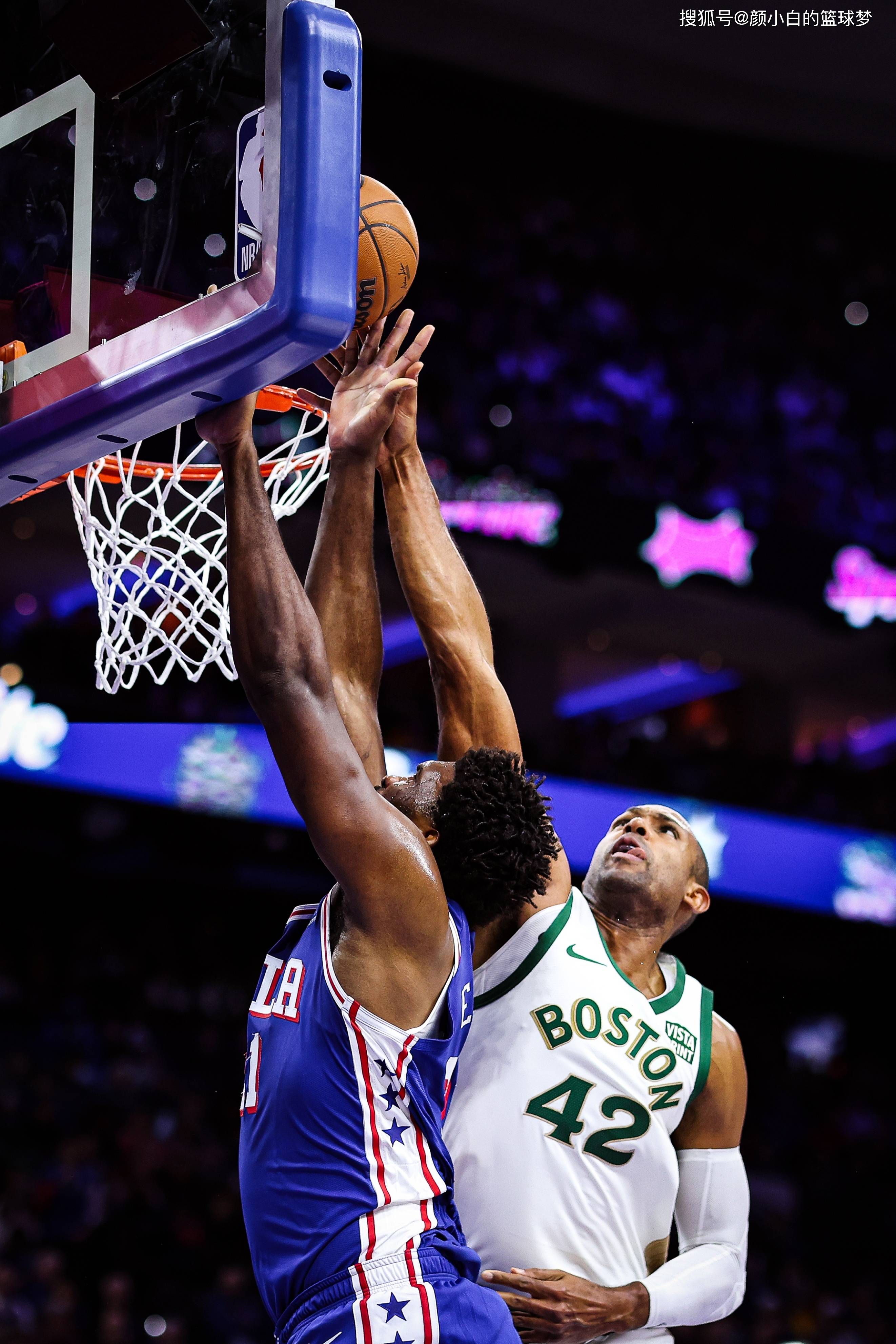 华特福德战胜榜首球队，豪取三分