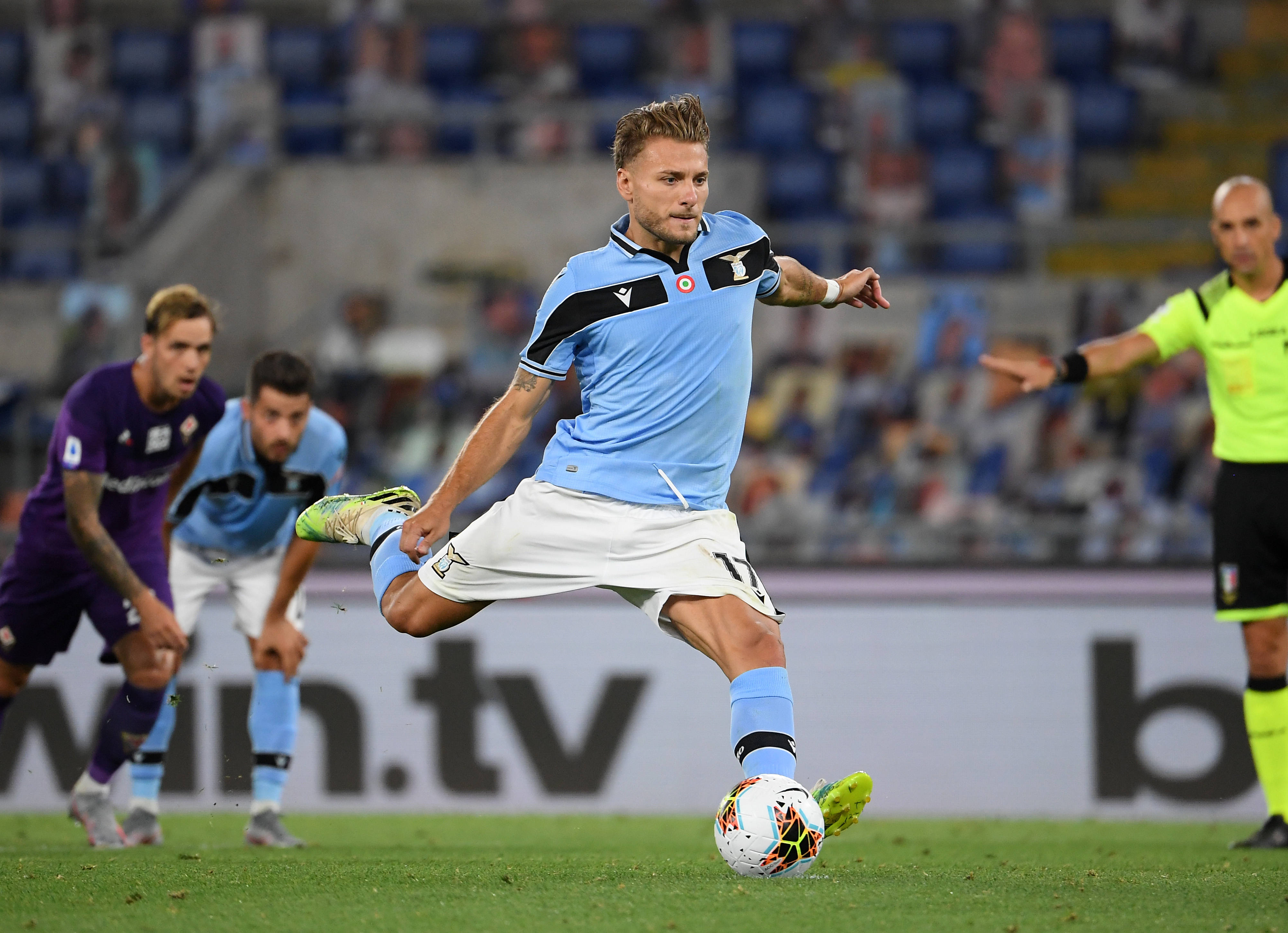 日本小将贡献助攻，帮助佛罗伦萨逆转胜利