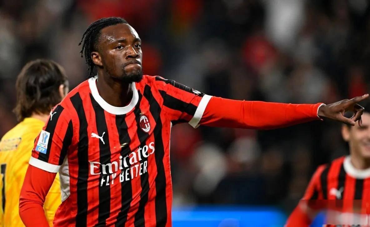 AC米兰前锋频频破门,成为得分王 AC米兰前锋频频破门,成为得分王