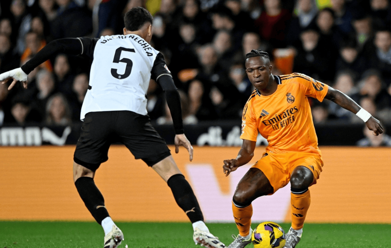 开云体育下载-皇马战平瓦伦西亚，球队表现略显可惜