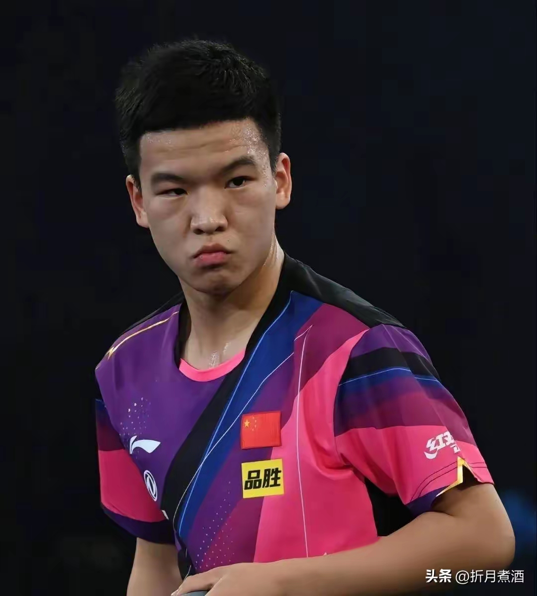 开云体育官方网站-经过激烈角逐，球队胜出晋级