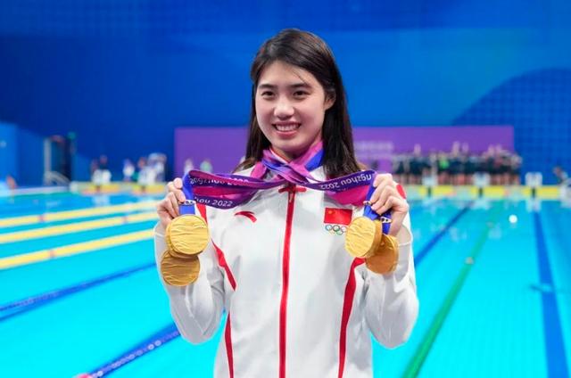 游泳比赛新秀横空出世,冲击金牌 游泳比赛新秀横空出世,冲击金牌