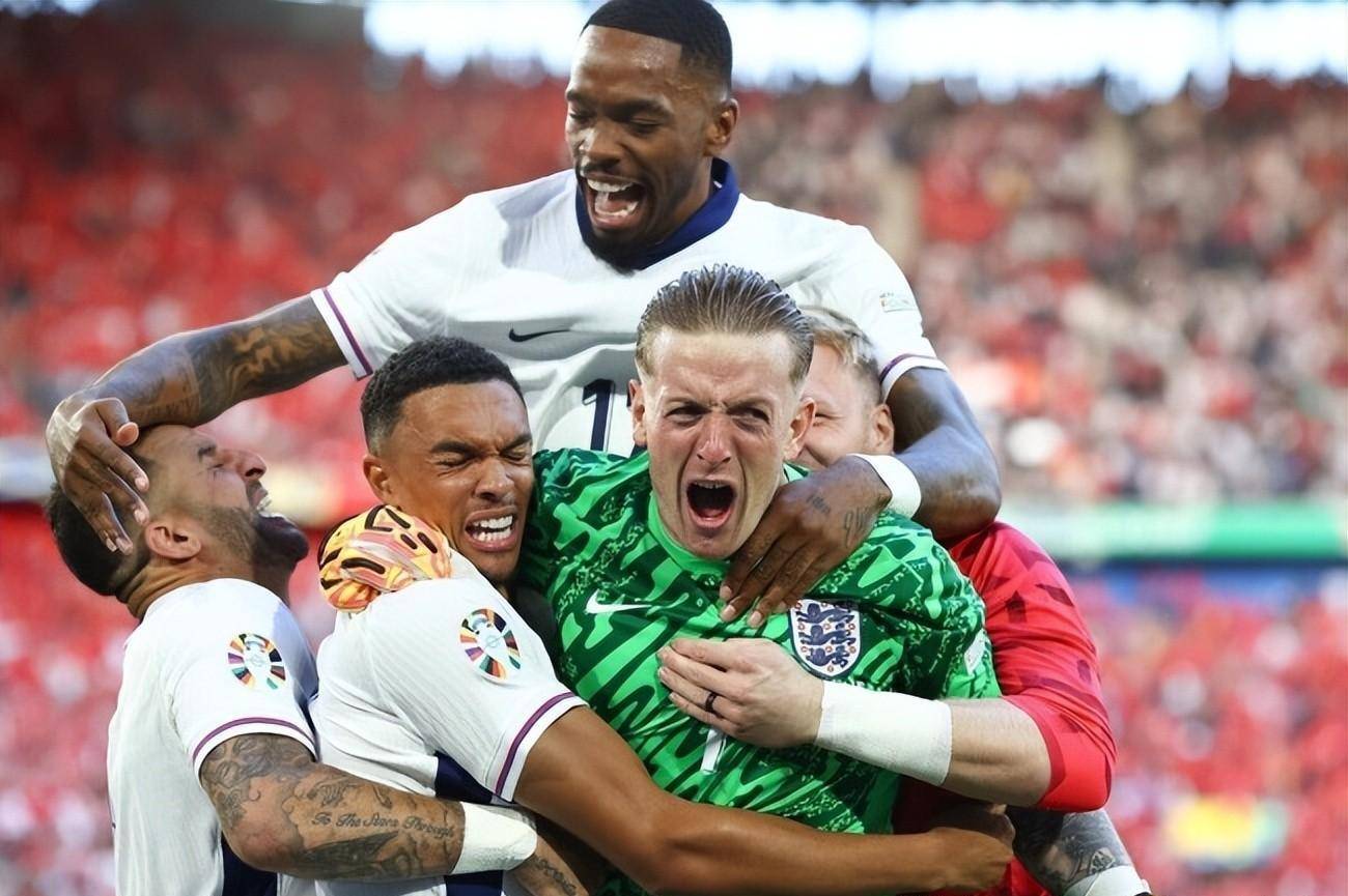 惊险!英格兰在临近比赛结束前反超对手 惊险!英格兰在临近比赛结束前反超对手