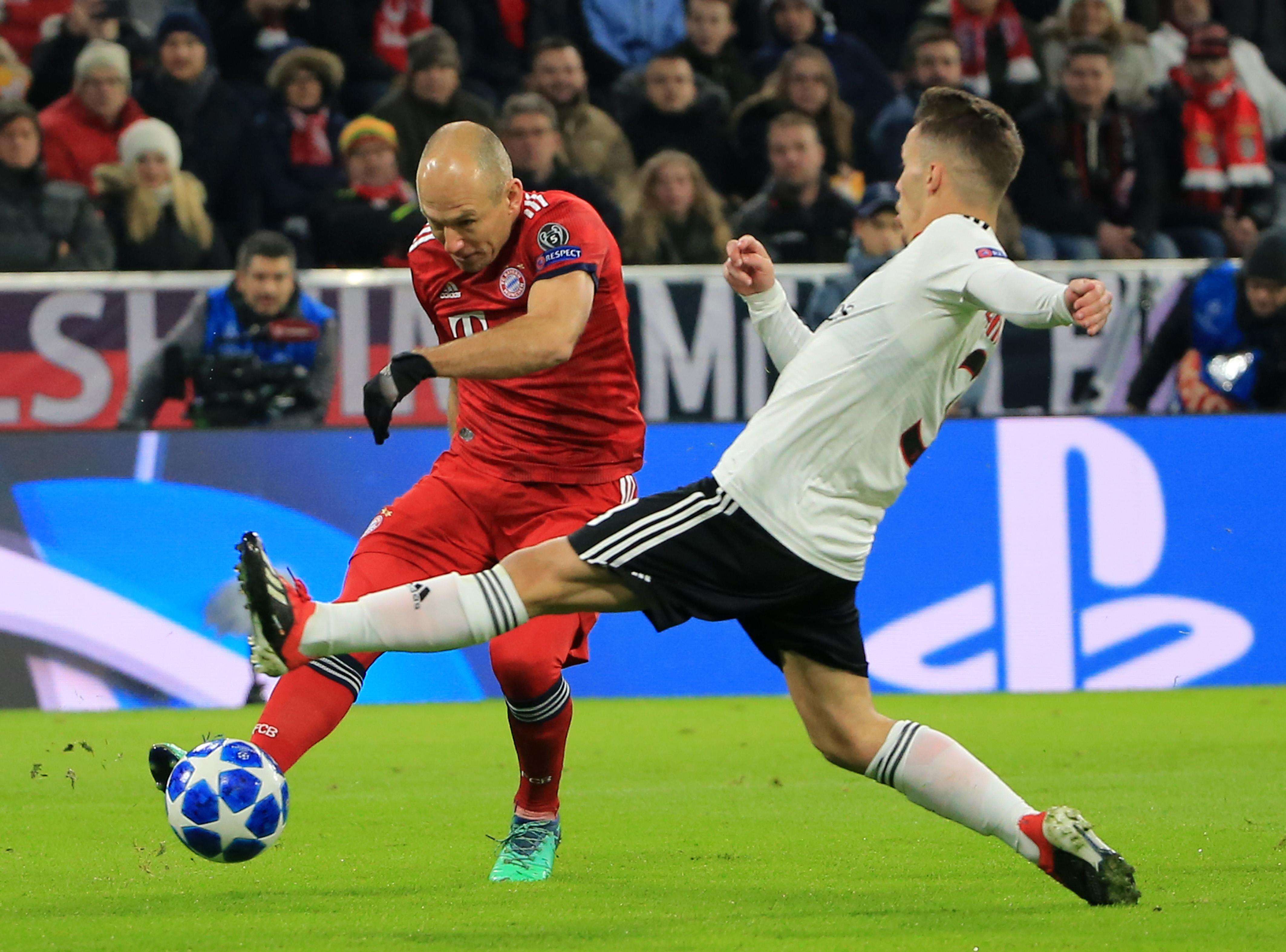 荷兰队险胜瑞典，挺入世界杯半决赛的简单介绍