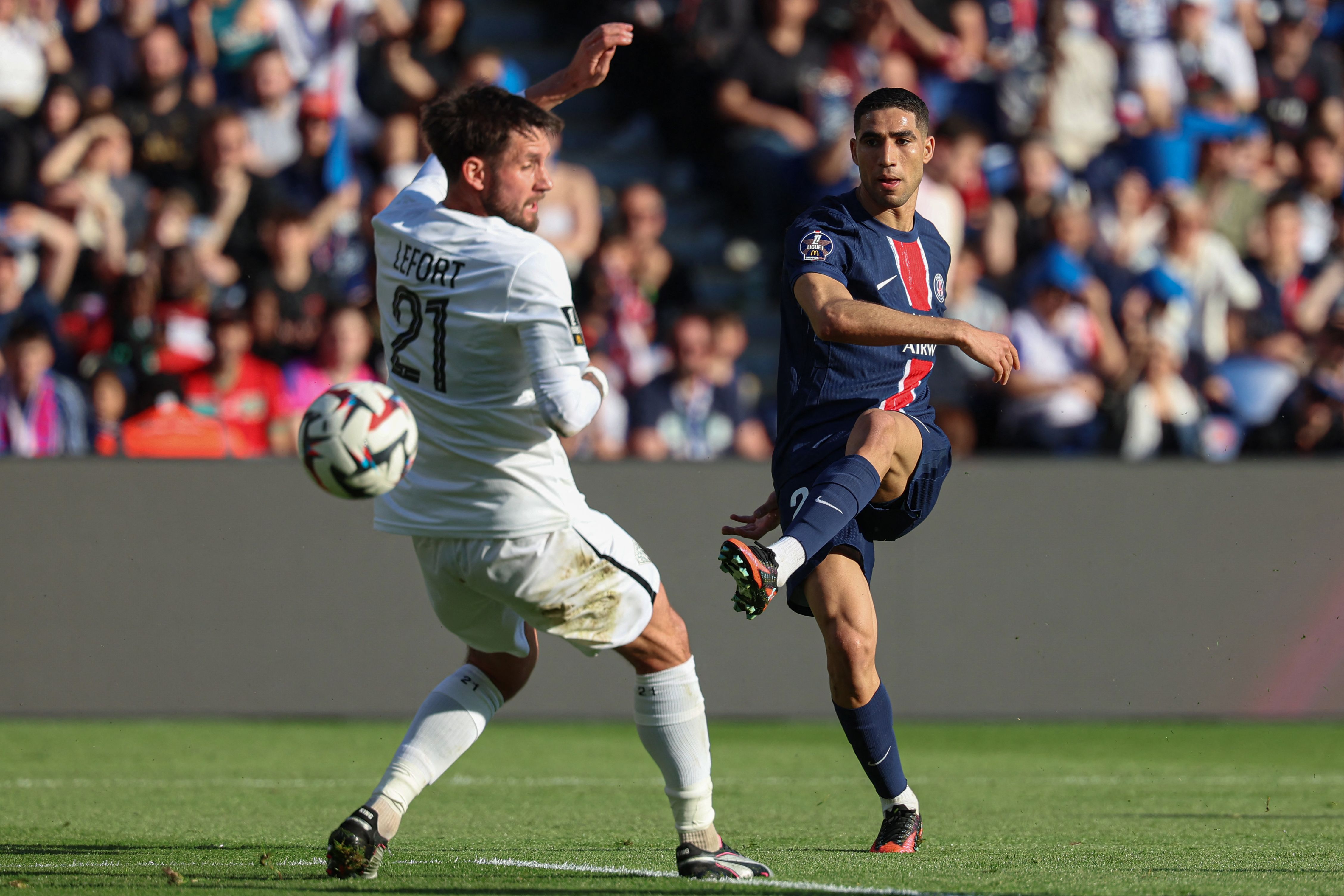 法国豪门圣日耳曼连胜在望，雄心勃勃