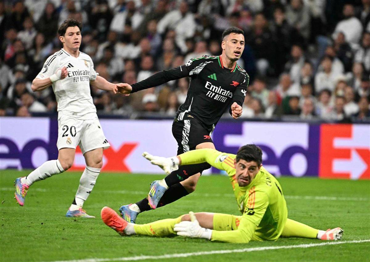 皇马负拜仁慕尼黑，遭遇欧冠强淘汰的简单介绍