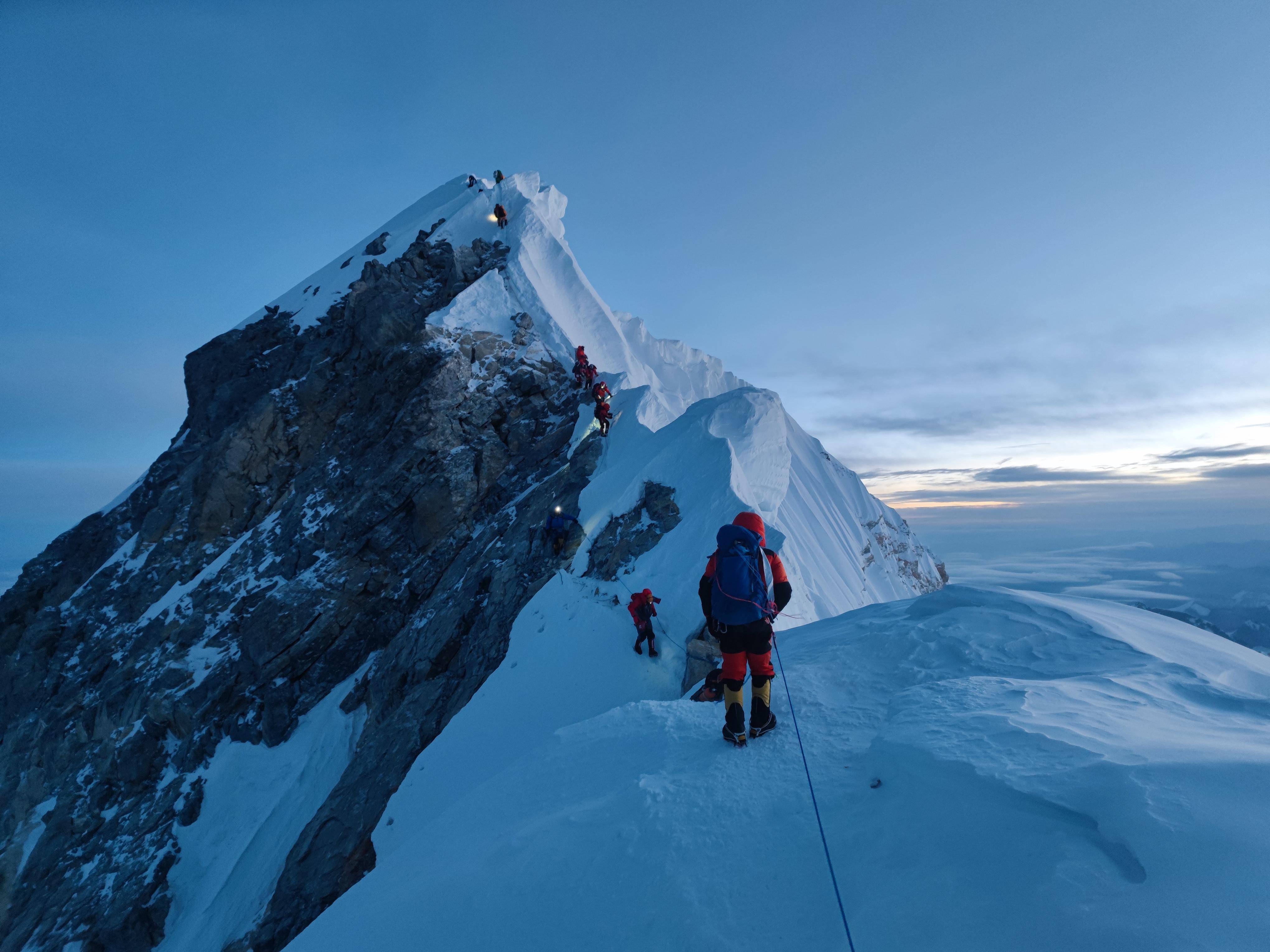 强强对决谁与争锋，最终谁将登上巅峰