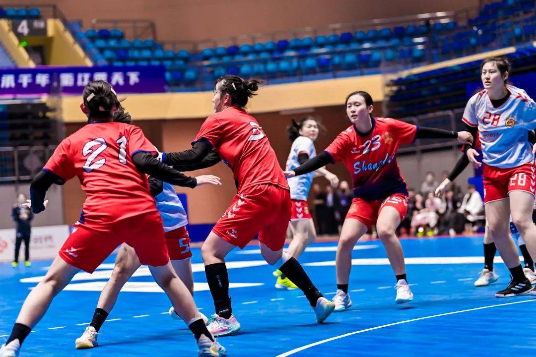 关于吉林队奋起直追，全力以赴的信息