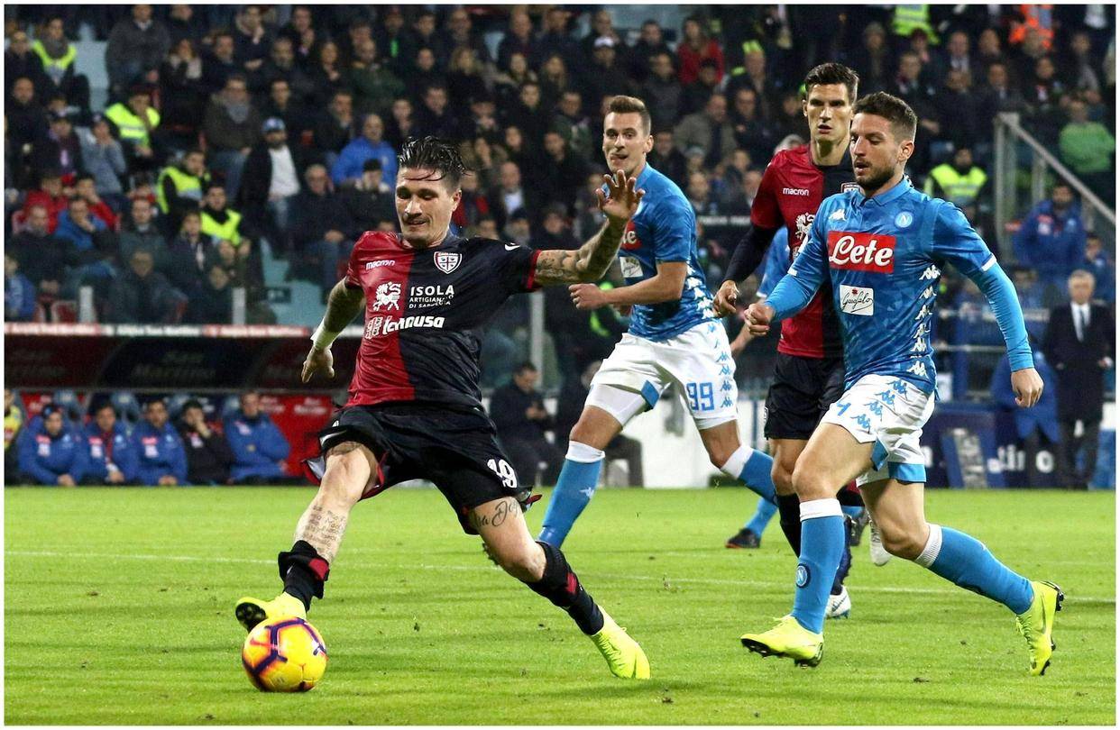 意甲冠军呼声高涨,球队备战严阵以待 意甲冠军呼声高涨,球队备战严阵以待