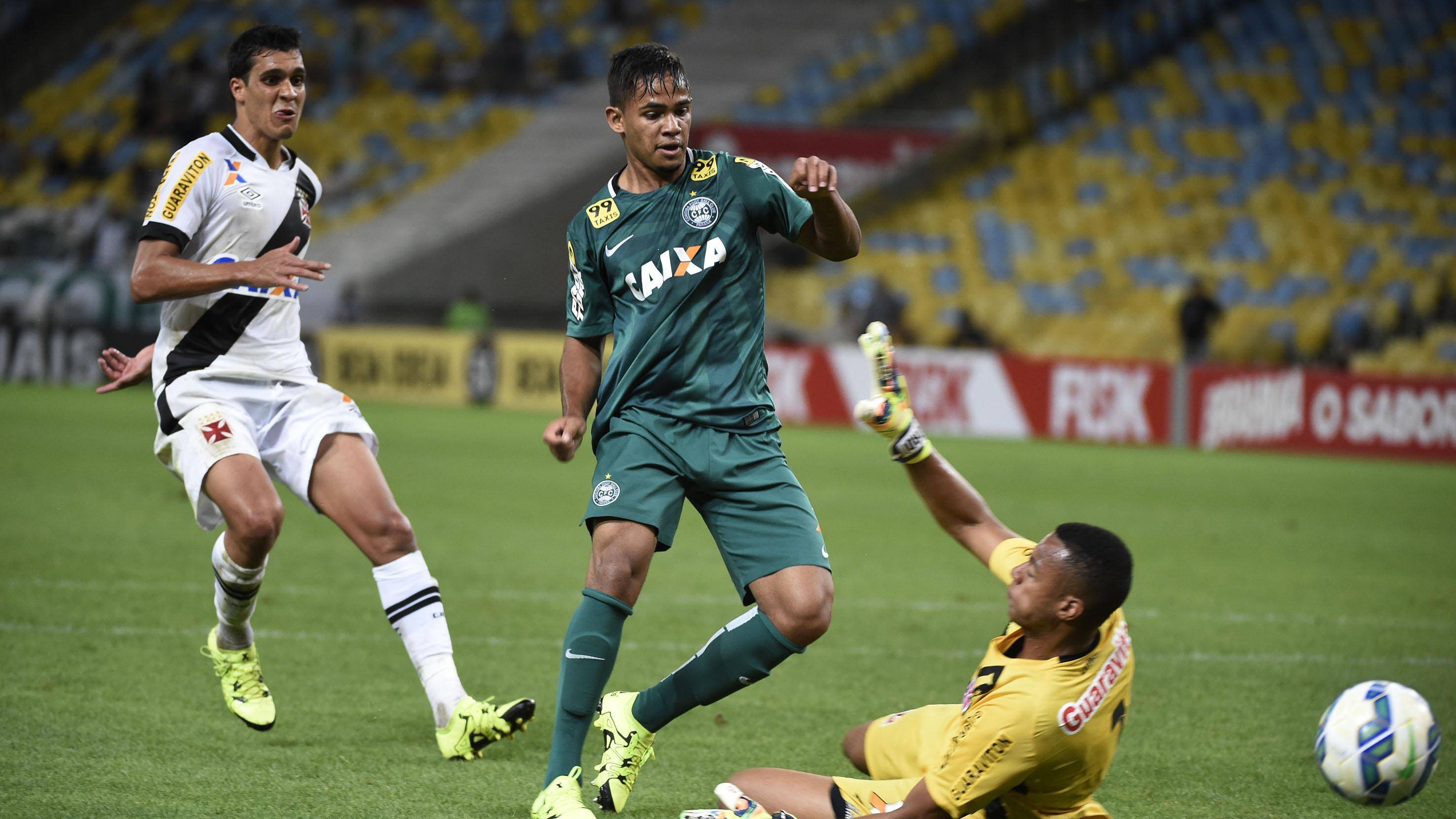 关于图卢兹成功斩获三分,稳固中游位置的信息 关于图卢兹成功斩获三分,稳固中游位置的信息