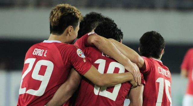 恒大全队表现神勇,连胜势如破竹壮大士气 恒大全队表现神勇,连胜势如破竹壮大士气