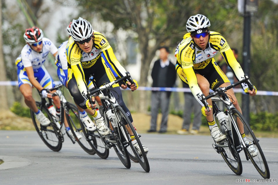 捷克运动员获得好荣誉赢得掌声的简单介绍 捷克运动员获得好荣誉赢得掌声的简单介绍