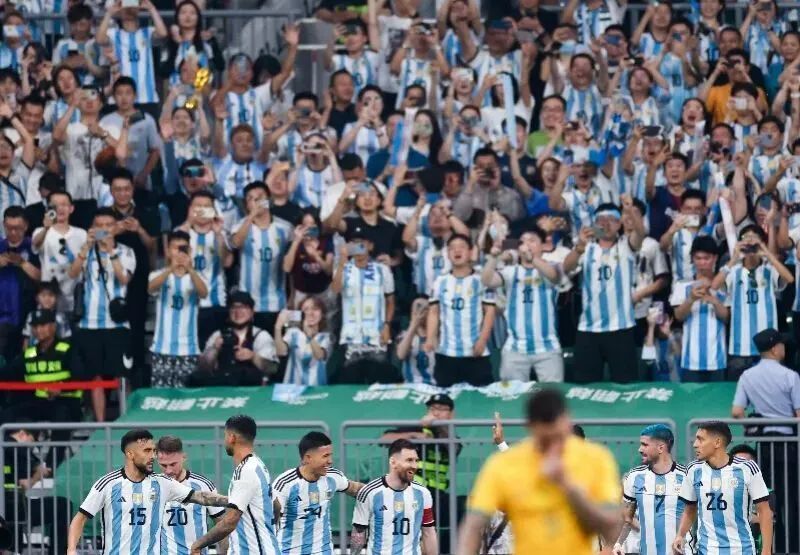 关于篮球赛季好戏连台，或将引发球迷狂热评论的信息