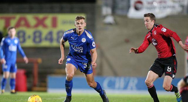 卡迪夫城主场遗憾失利，保级前景稍显黯淡