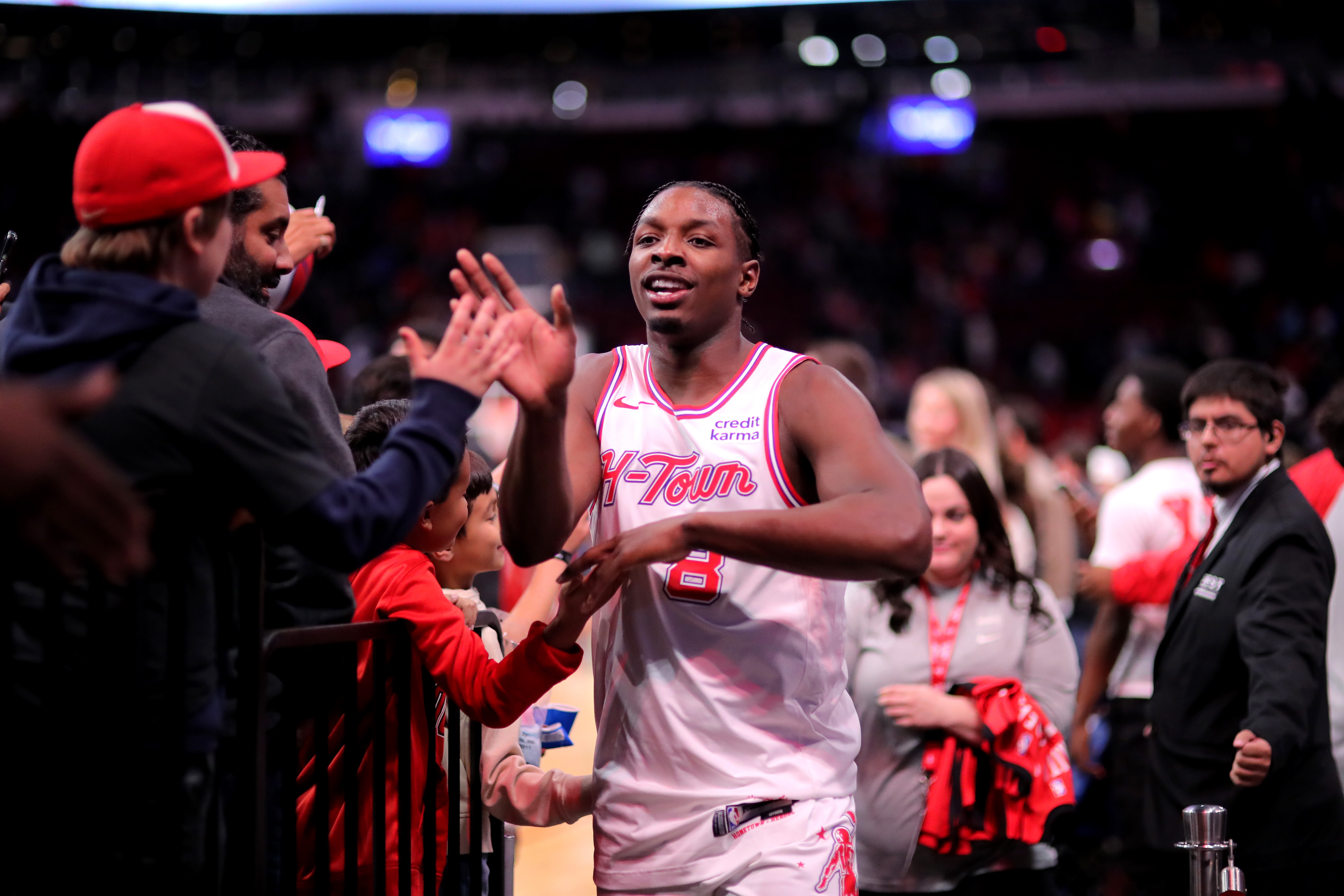 爵士队后卫连续砍+,助球队夺胜的简单介绍 爵士队后卫连续砍+,助球队夺胜的简单介绍