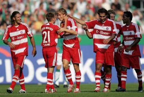 关于尼姆客场击败对手,全取三分的信息 关于尼姆客场击败对手,全取三分的信息