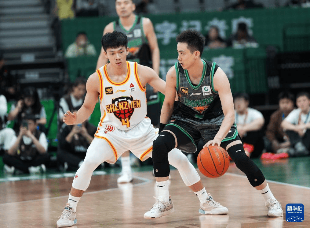 辽宁男篮积极进攻,实现三连胜 辽宁男篮积极进攻,实现三连胜