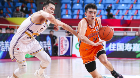 上海男篮大胜江苏队,展现出色实力 上海男篮大胜江苏队,展现出色实力