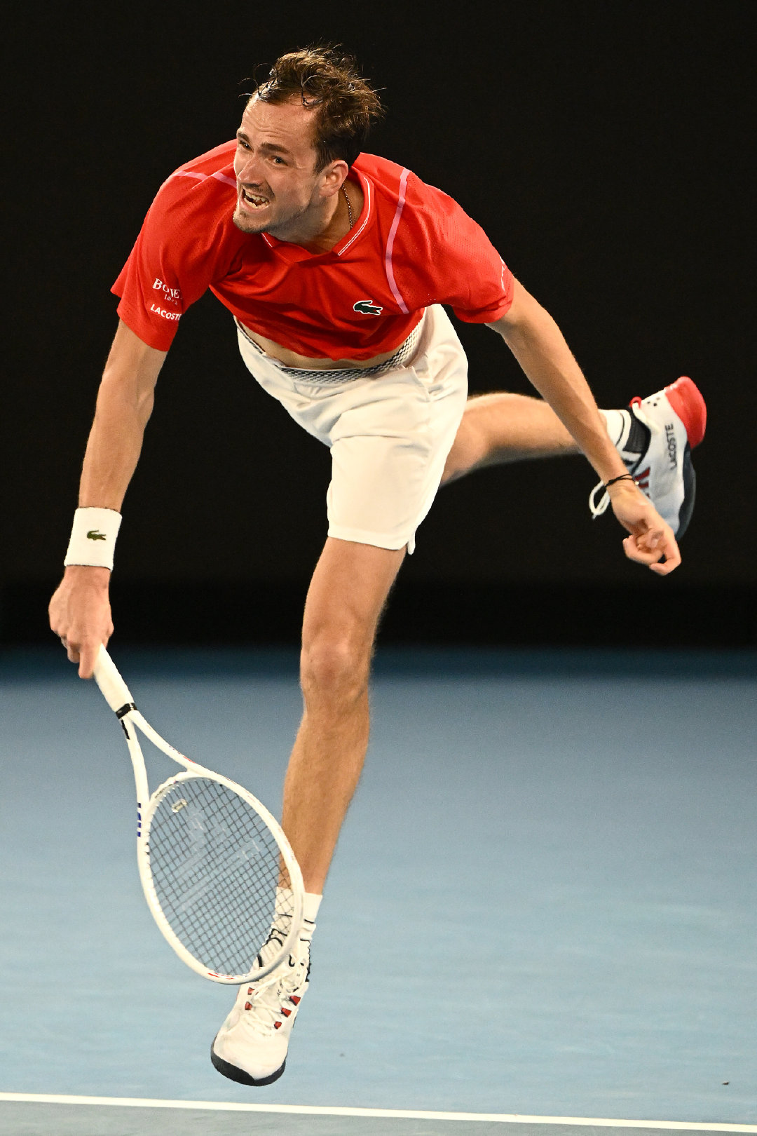 100T横扫G2,Caps开启传奇时刻焦点之战八强赛,引爆全场热议 100T横扫G2,Caps开启传奇时刻焦点之战八强赛,引爆全场热议