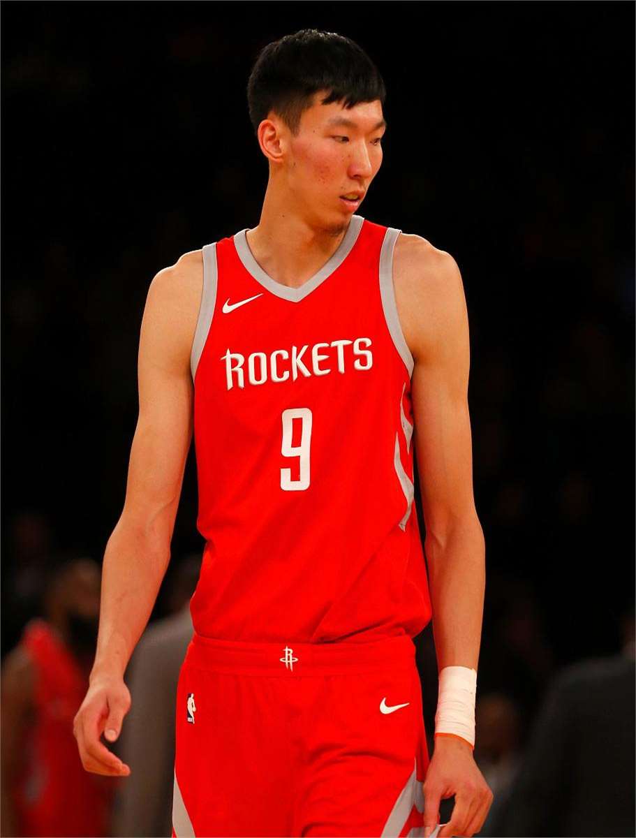 开云下载-火箭不敌雄鹿，遭遇两连败