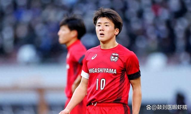 国内足球联赛胜负难料，球员表现出色