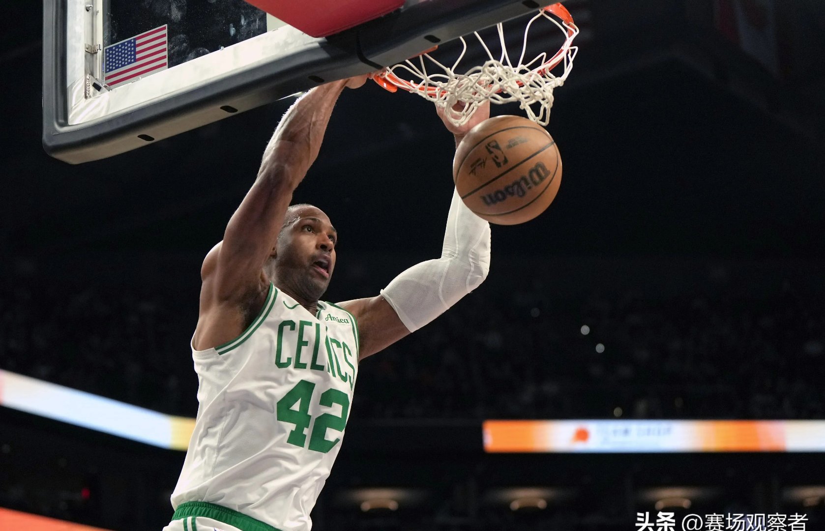 灰熊胜凯尔特人，季后赛资格竞争激烈的简单介绍