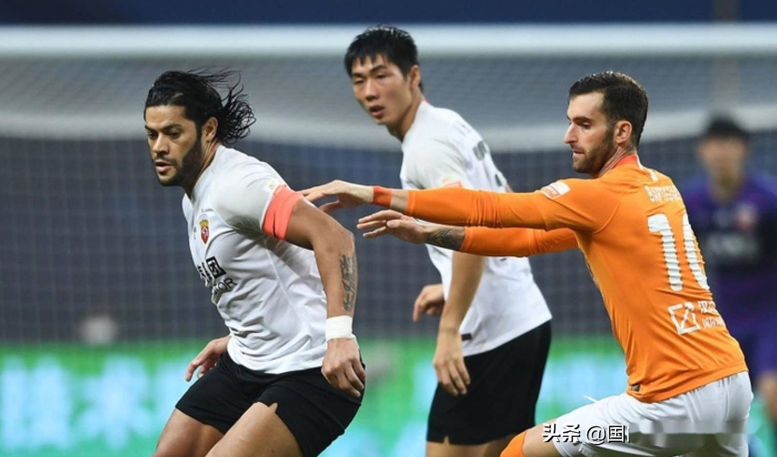 武汉卓尔客场挑战上港,硬仗即将上演谁能一马当先 武汉卓尔客场挑战上港,硬仗即将上演谁能一马当先