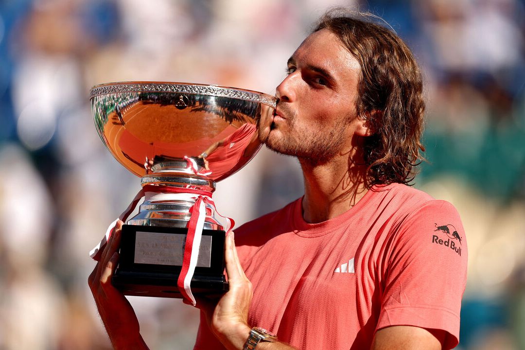 包含拉沃尔杯完胜蒙特卡洛大师赛,西西帕斯点燃赛场的词条 包含拉沃尔杯完胜蒙特卡洛大师赛,西西帕斯点燃赛场的词条