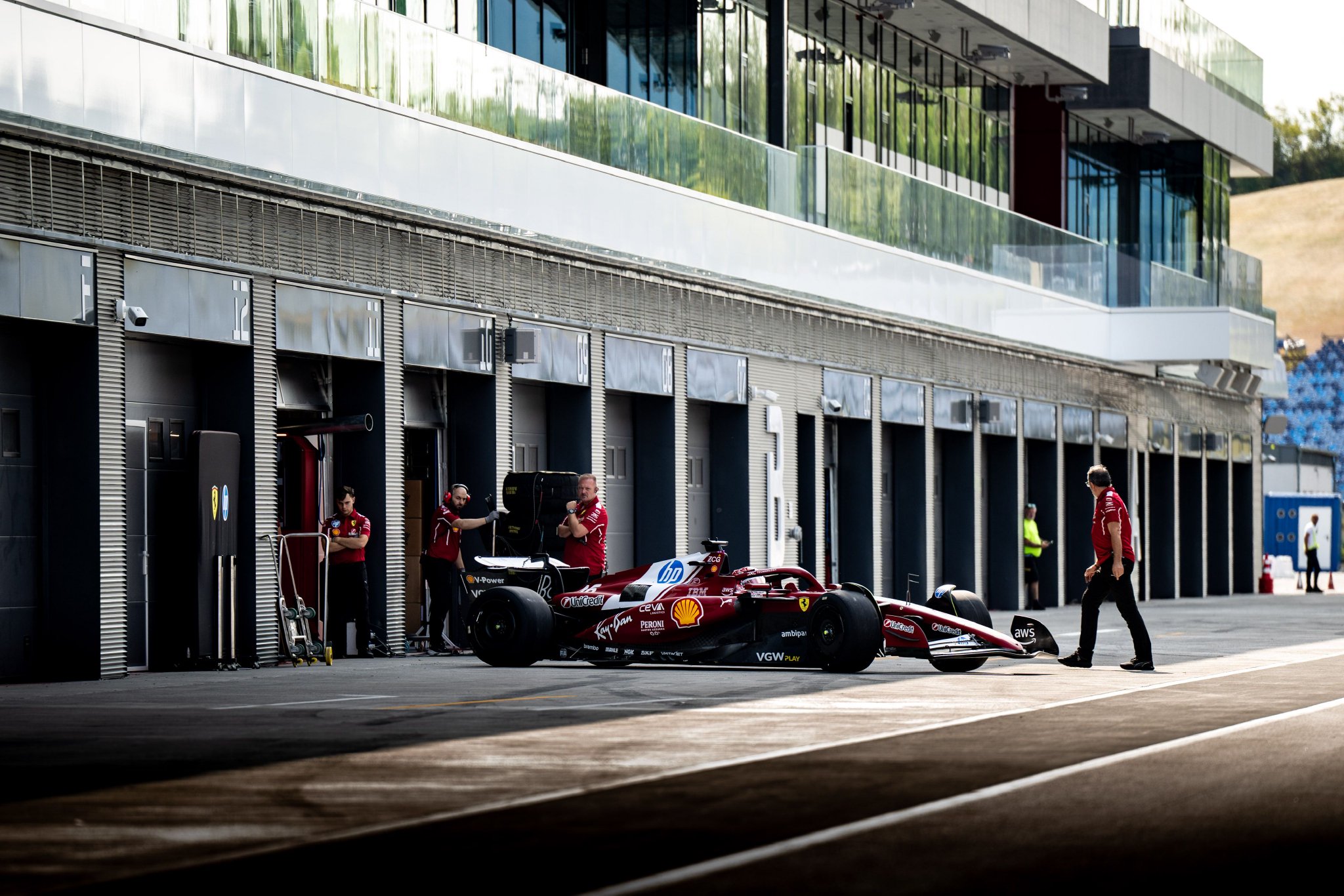 关于索伯车队绝杀红牛车队,勒克莱尔点燃赛场的信息 关于索伯车队绝杀红牛车队,勒克莱尔点燃赛场的信息